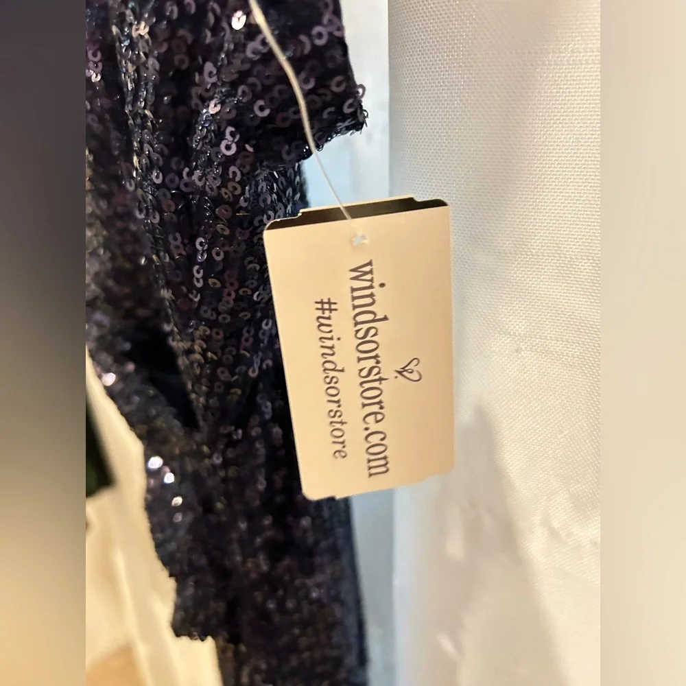 Blue Windsor Prom Dress Size Medium - Picture 5 of 5